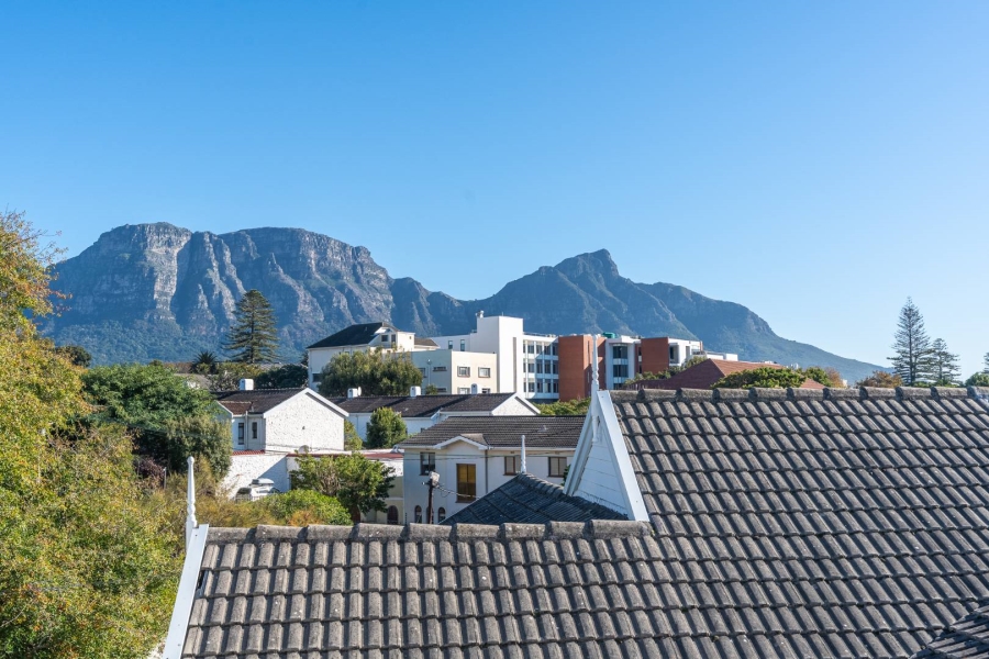 2 Bedroom Property for Sale in Kenilworth Western Cape